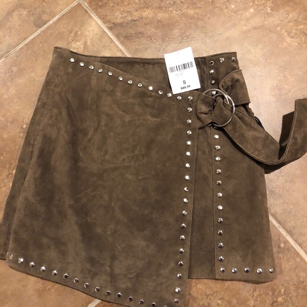 Forever 21 overlap skirt